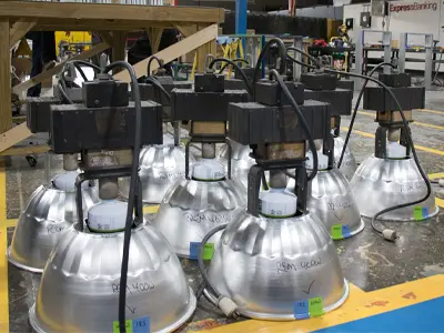 Replacing metal halide bulbs