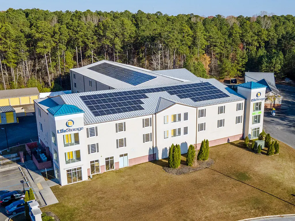 Rooftop solar project on ServisFirst Bank