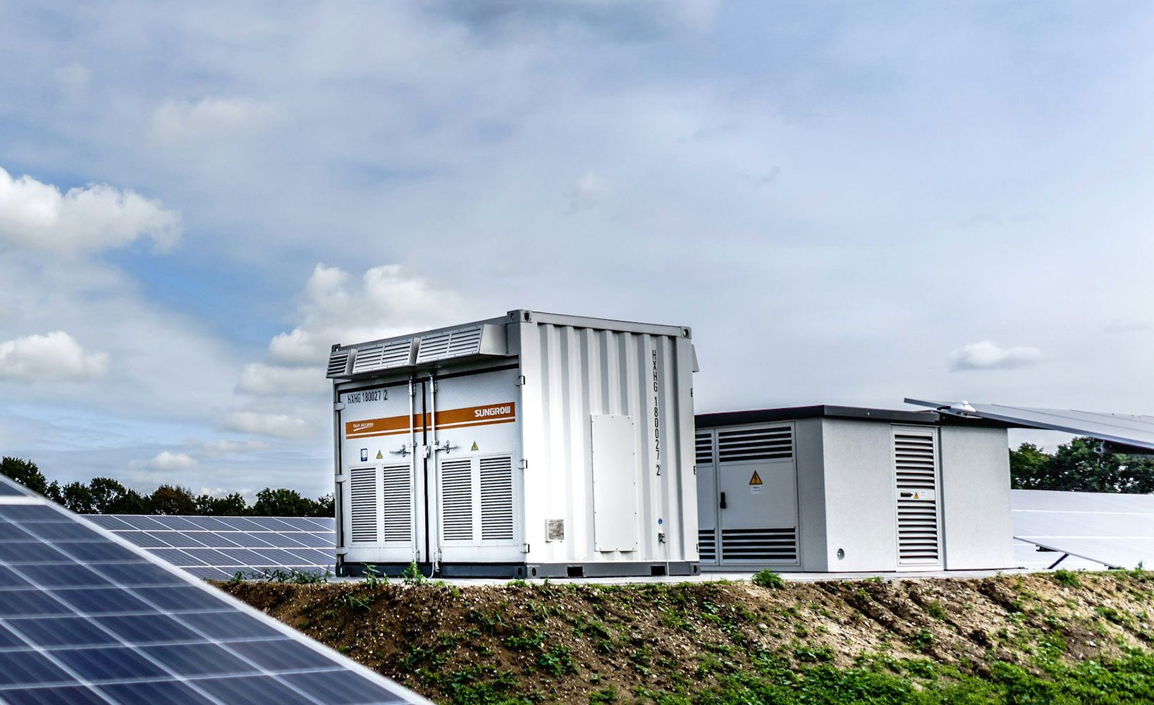 Commercial Solar Battery